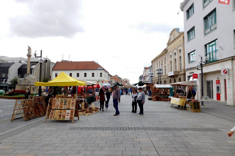 GALÉRIA: Vychutnajte si atmosféru trnavského jarmoku na prvých obrázkoch