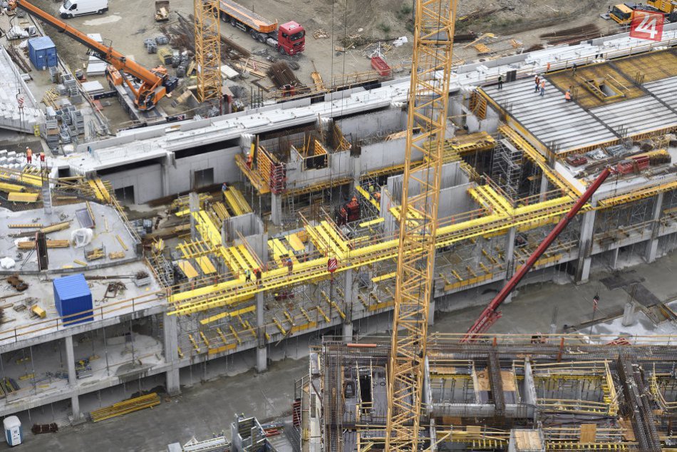 Výstavba Národného futbalového štadióna na Tehelnom poli (september, 2017)