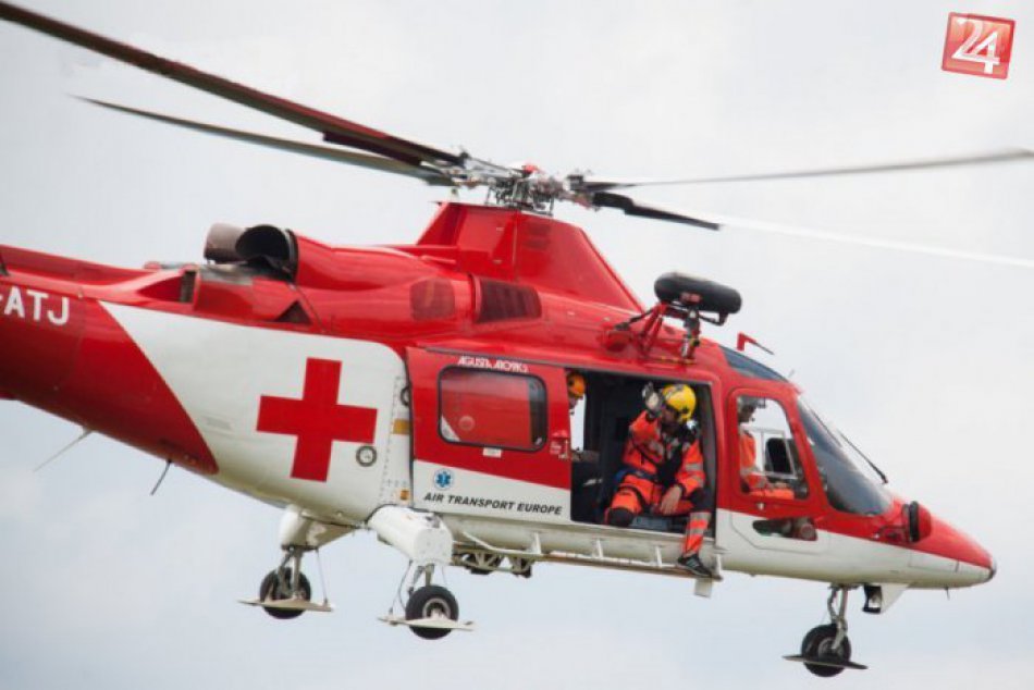 FOTO: Vrtuľníková záchranná zdravotná služba