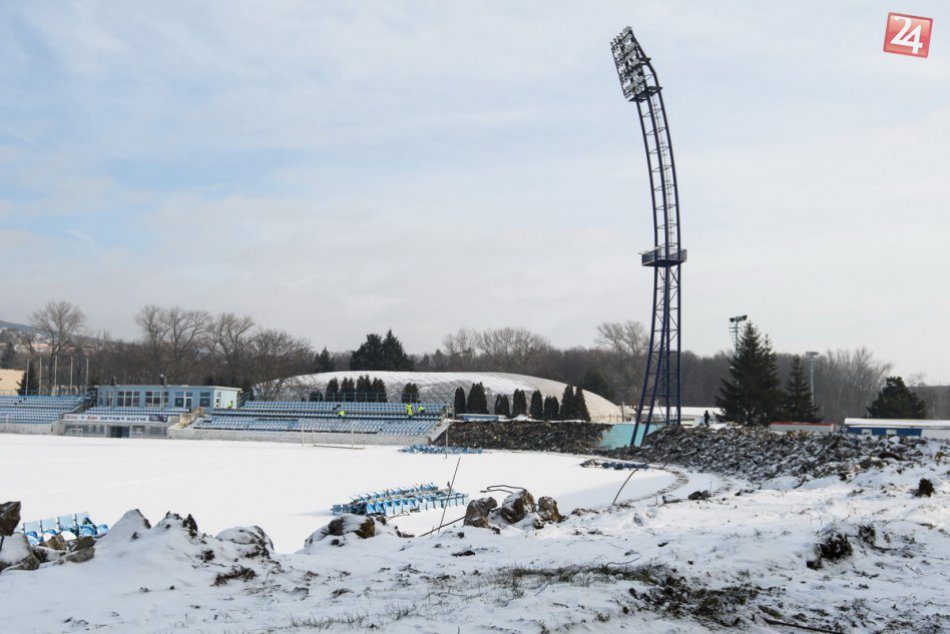 FOTO: Odštartovala rekonštrukcia futbalového štadióna FC Nitra