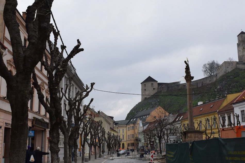 Rekonštrukcia Mierového námestia Trenčín