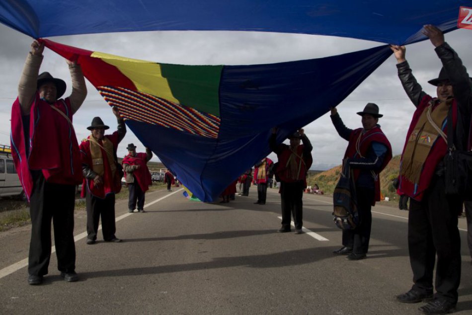 KURIOZITA DŇA: Vlajka Bolívie dlhá takmer 200 kilometrov