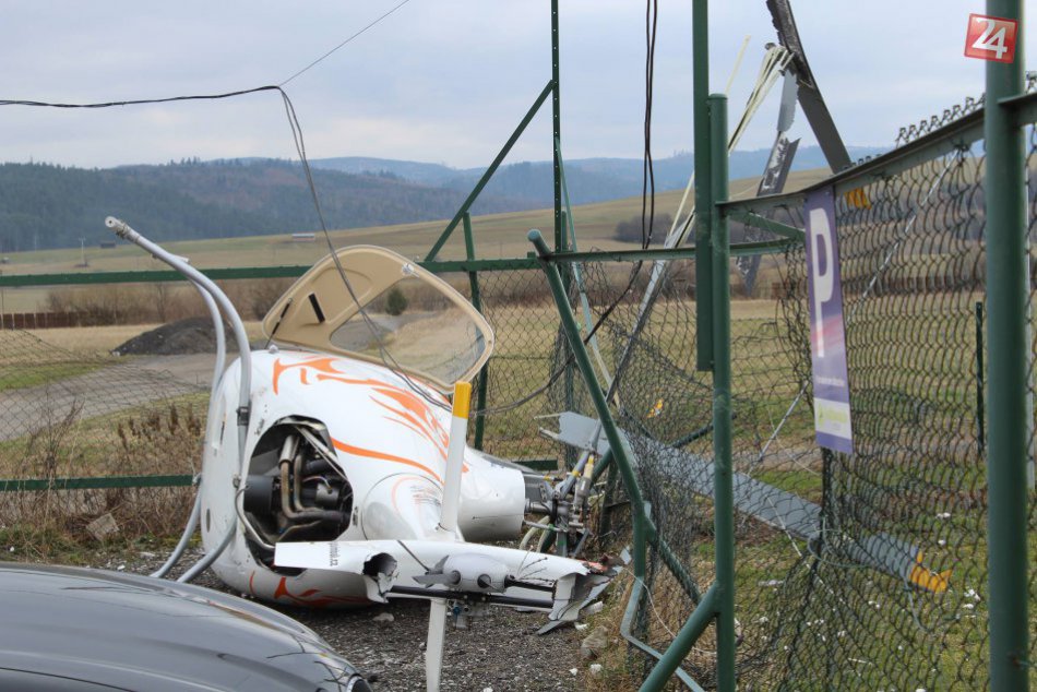 V Spišskej havaroval malý vrtuľník: Fotky priamo z miesta