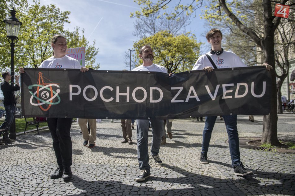 Pochod za vedu v Bratislave
