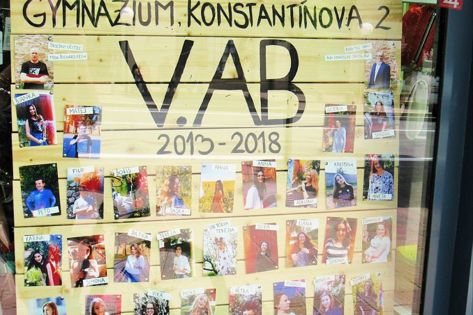Zachytené na FOTKÁCH: V Prešove už pútajú pozornosť maturitné tablá
