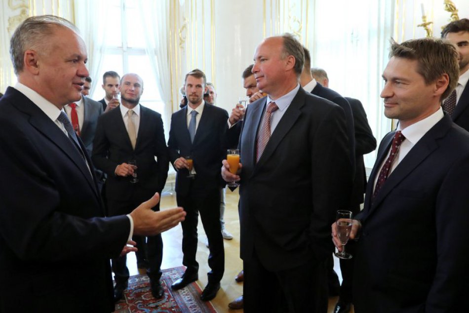 V OBRAZOCH: Prezident SR Andrej Kiska prijal hráčov Banskej Bystrice