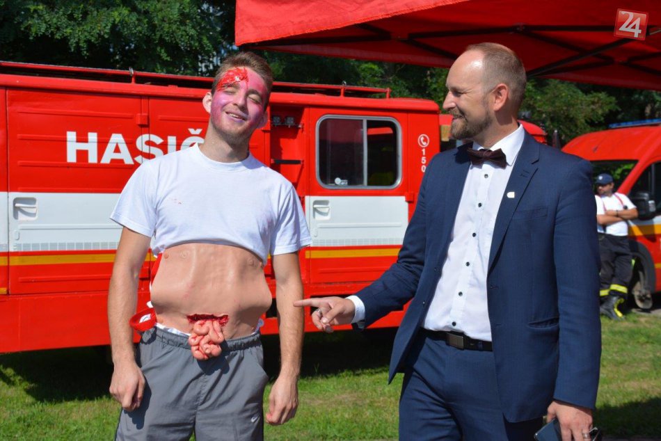 FOTO: Taktické cvičenie preverilo hasičov v Bolerázi