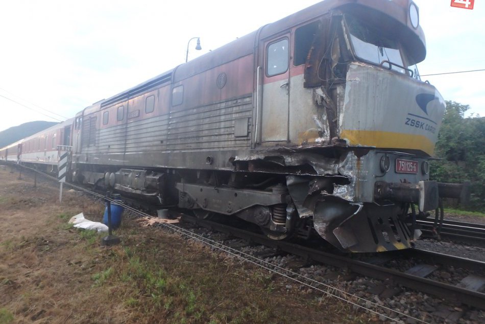 Obrazom: Havária vlaku pri Plešivci