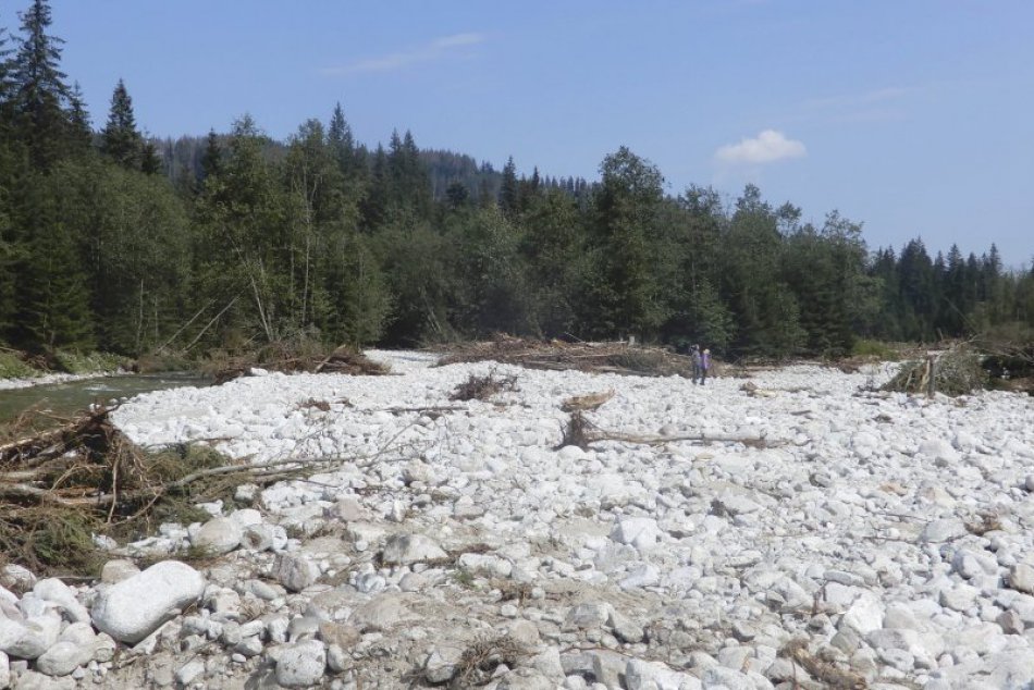 Práce po povodni Lysá Poľana 08/2018