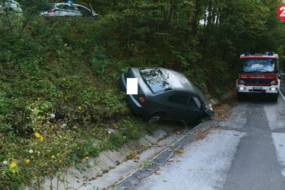Obrazom: Dopravná nehoda na ceste na Silicu