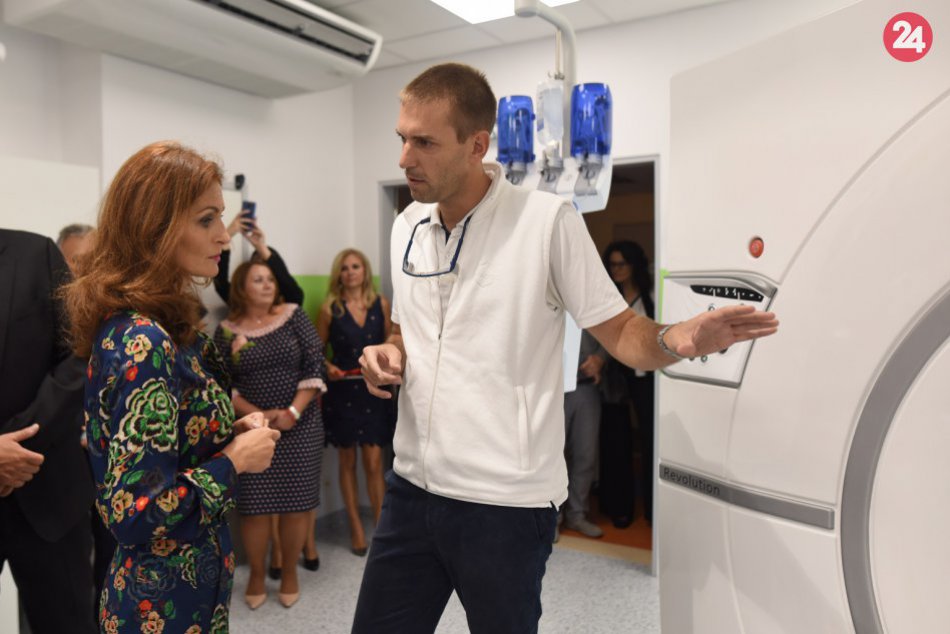 OBRAZOM: Fakultná nemocnica má nový CT prístroj