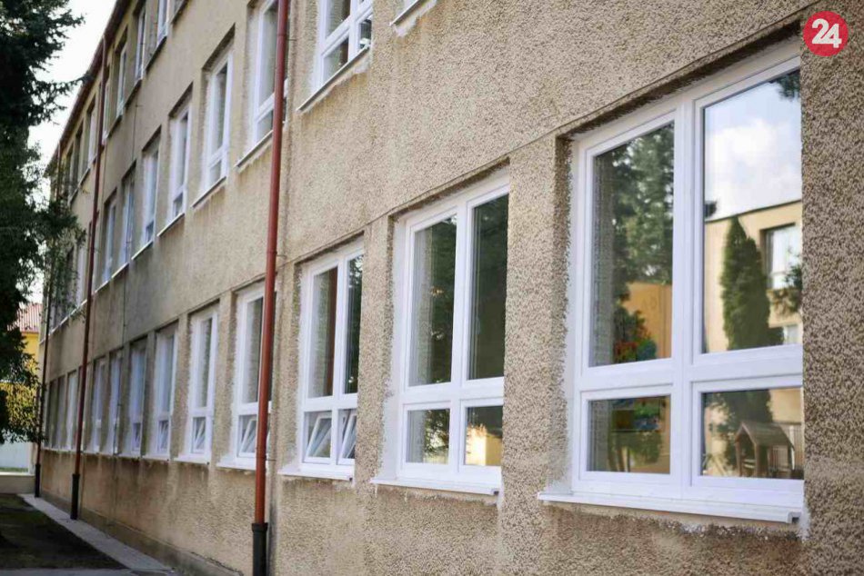 Nové okná na prešovskej škole: Pýši sa nimi ZŠ Československej armády