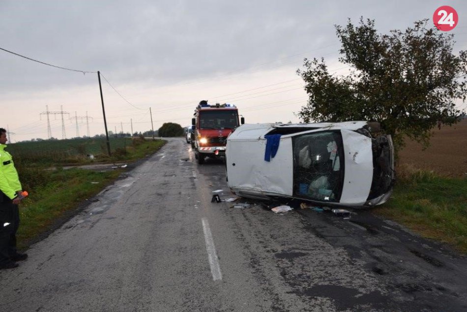 V Michalovskom okrese sa stala nehoda: Prinášame zábery z miesta!