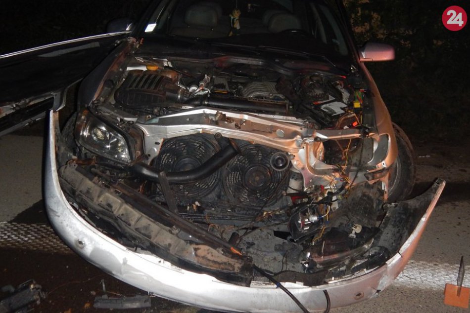 Nehoda v Považskej Teplej: Mladík (22) pod vplyvom alkoholu spôsobil toto...