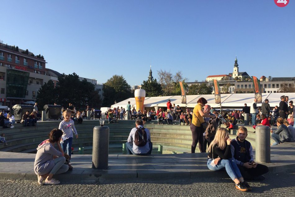 FOTO a VIDEO: Nitra má za sebou prvý ročník Októberfestu, prilákal tisíce ľudí