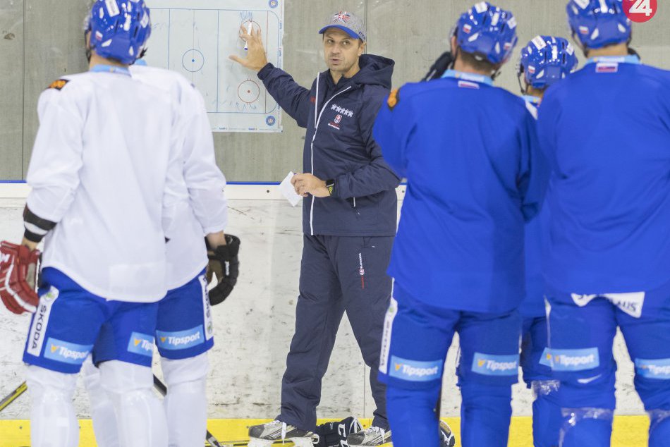 Zraz slovenskej hokejovej reprezentácie pred Nemeckým pohárom