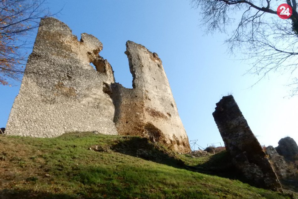 Aktuálne FOTKY z hradu Čičva: Počuli ste už legendu spojenú s týmto miestom?