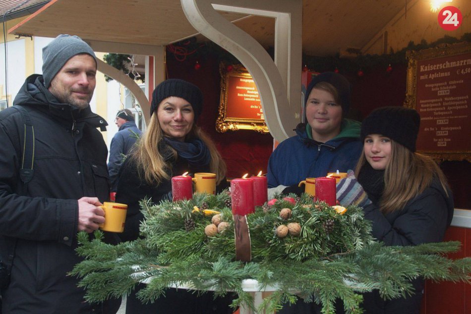 Vianočné trhy Schloss Hof