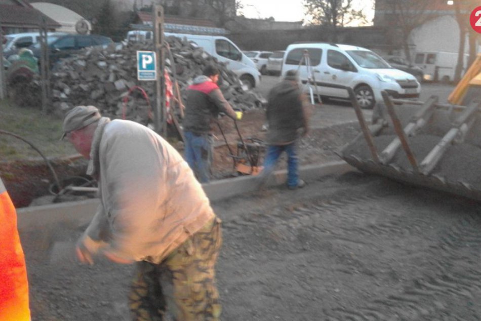 Feketeházyho ulicu v Šali predlžujú: Cestu zbavia ostrých zákrut, FOTO
