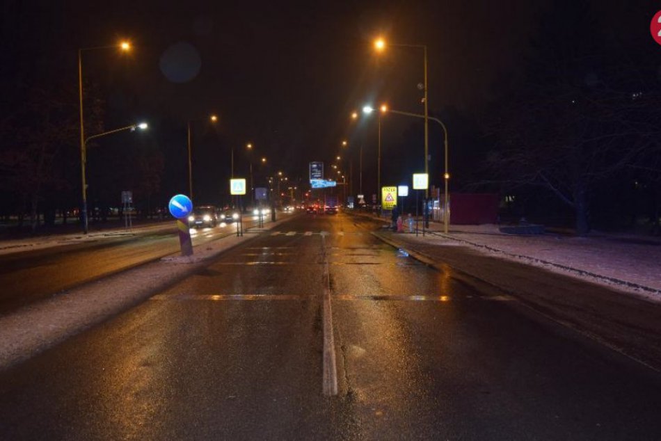 ZÁBERY z miesta: Na Levočskej ulici sa stala dopravná nehoda