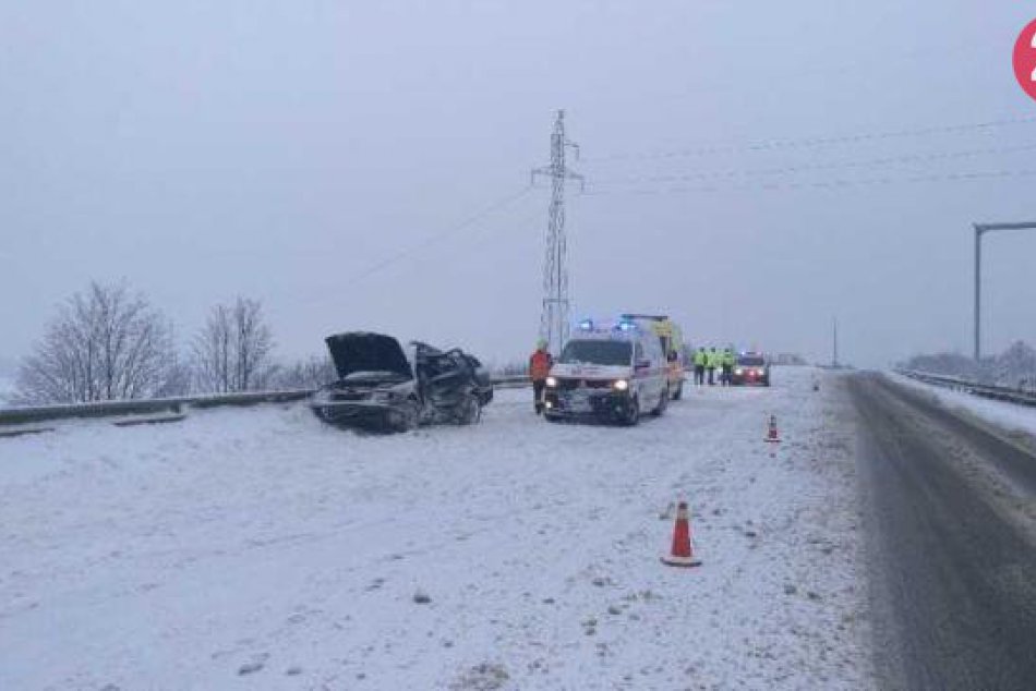 Tragická dopravná nehoda na diaľnici D1 v okrese Ilava
