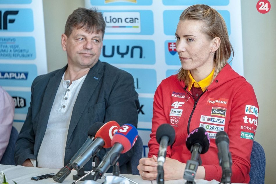 V OBRAZOCH: Anastasia Kuzminová počas tlačovky Slovenského zväzu biatlonu