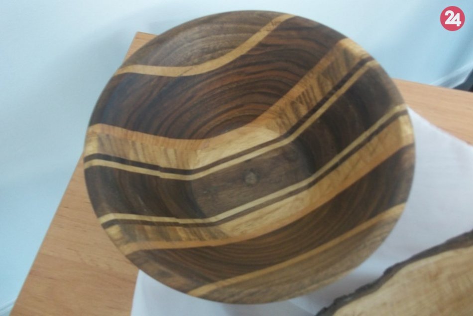 Podoby dreva Mikuláša Lánga: Prírodný materiál ho sprevádza celý život, FOTO