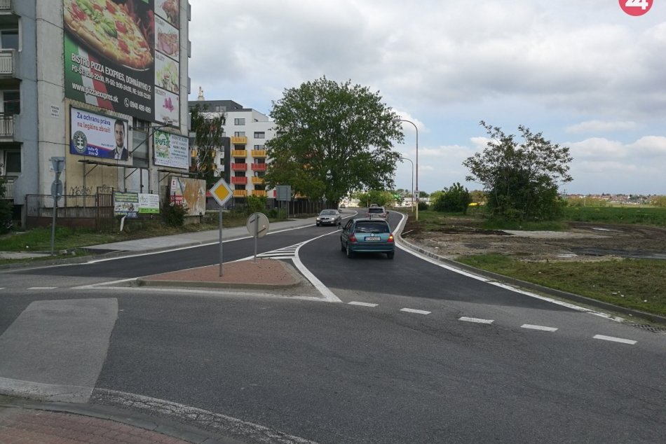 Mikovíniho ulica v Trnave je po niekoľkomesačnej oprave sprejazdnená