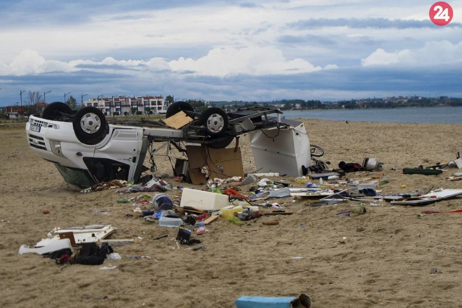 Silné krupobitie si v Grécku vyžiadalo minimálne 6 obetí