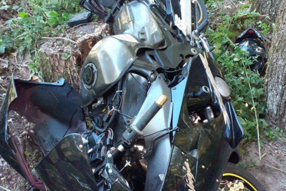 Tragédia na cestách: O život prišiel motorkár z okresu Zlaté Moravce