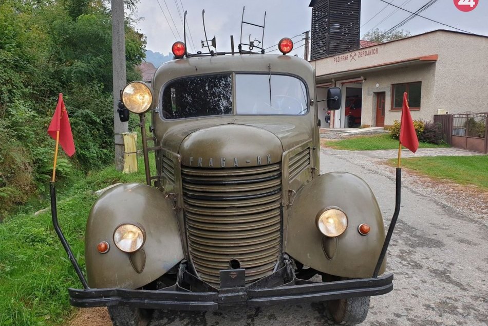 Dobrovoľní hasiči využívajú historické vozidlo vyrobené v roku 1947