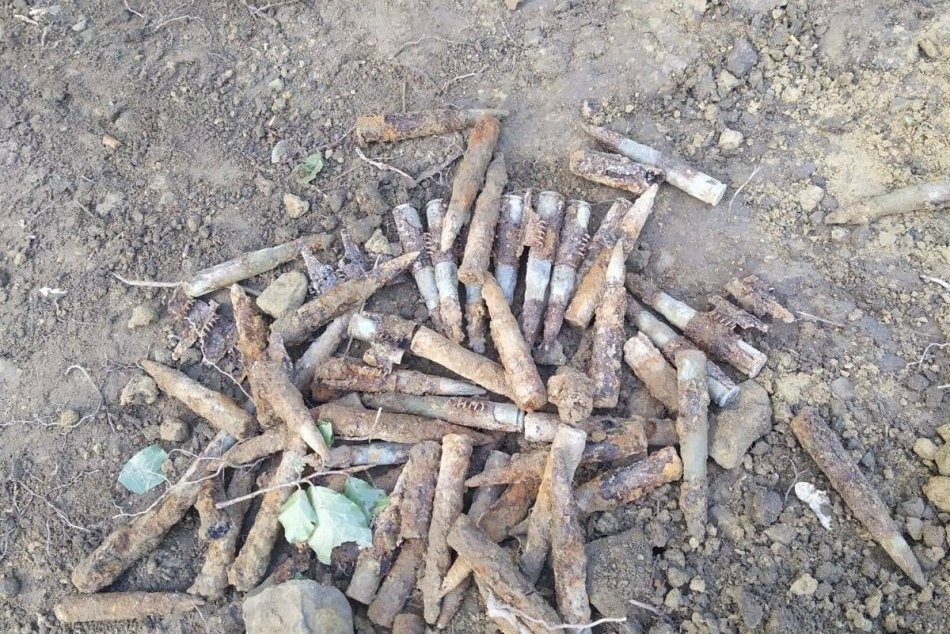 FOTO: Nález z druhej svetovej vojny nad obcou Chocholná - Velčice