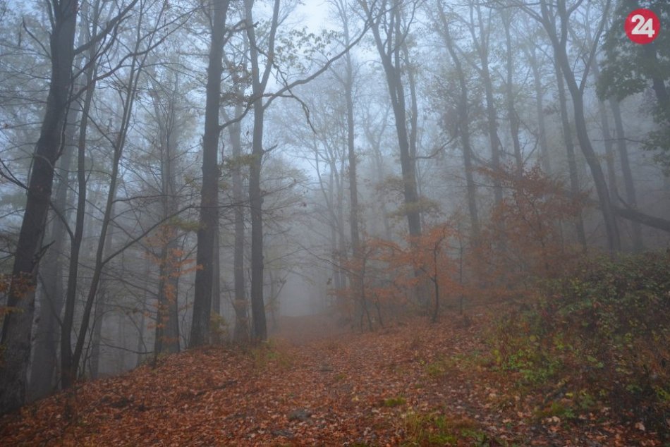 Obrazom: Rožňavská Kalvária v zahalení hmly