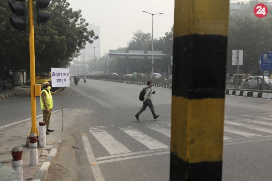 V Naí Dillí obmedzili osobné automobily