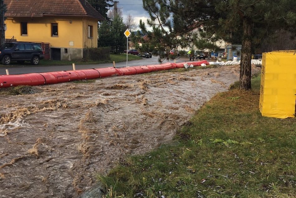 FOTO: Záplavy v okrese Liptovský Mikuláš