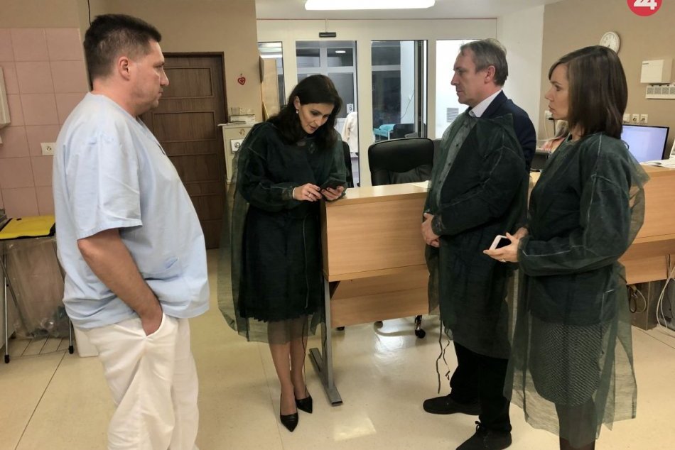 Novozámocká nemocnica prijala pacientov z tragickej nehody