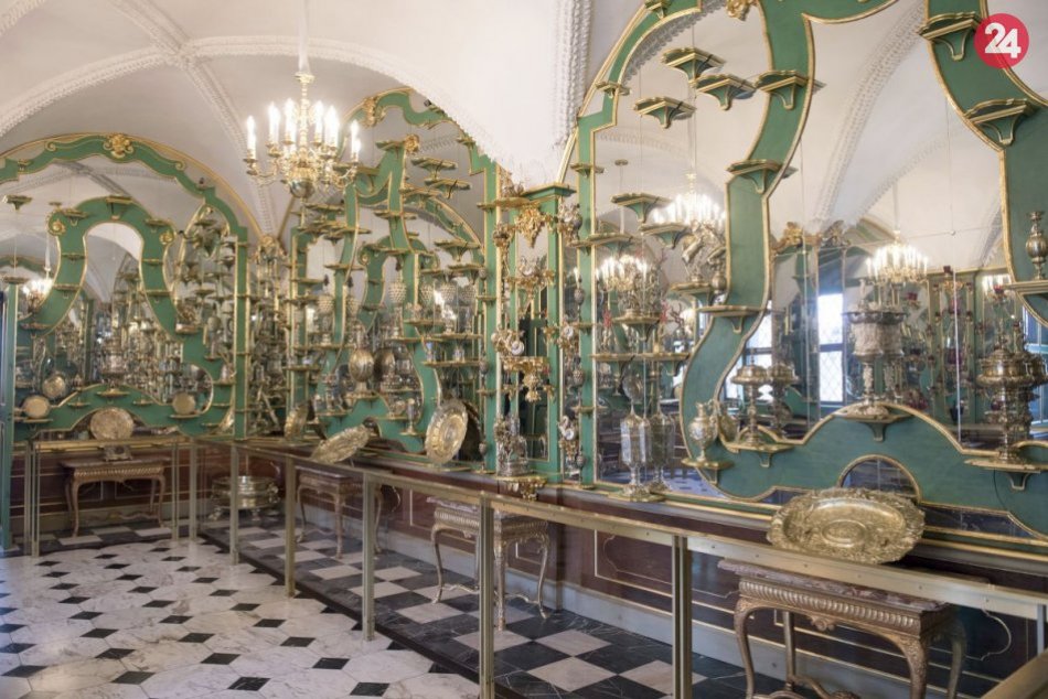 Lupiči poškodili historickú zbierku múzea v Drážďanoch