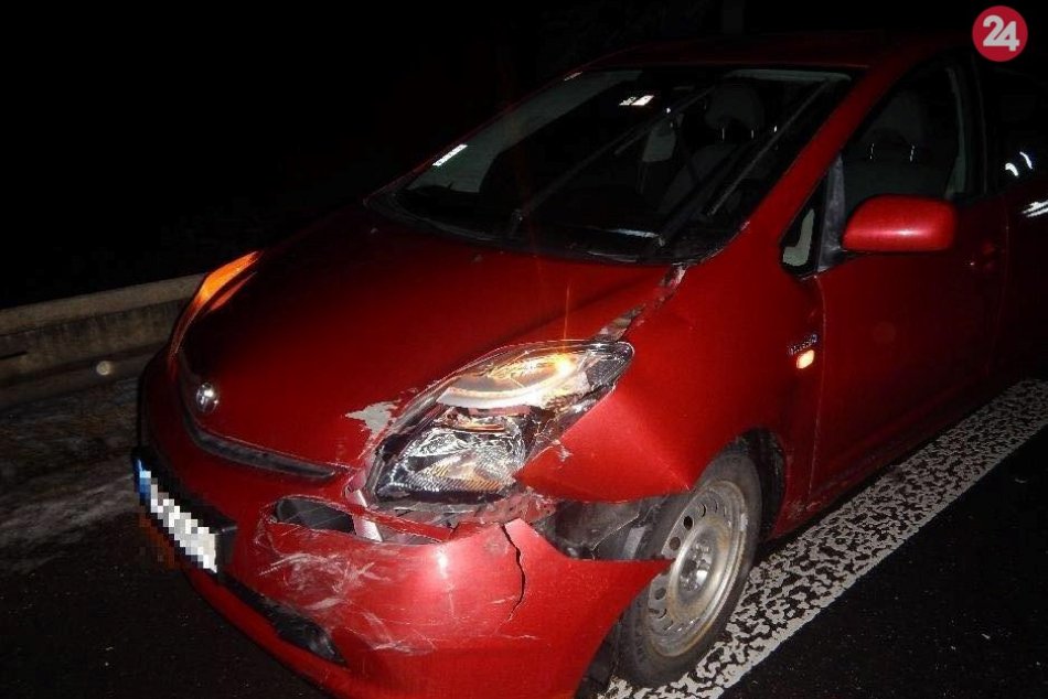 Nehoda na šášovskej križovatke: Vodička nafúkala vyše tri promile