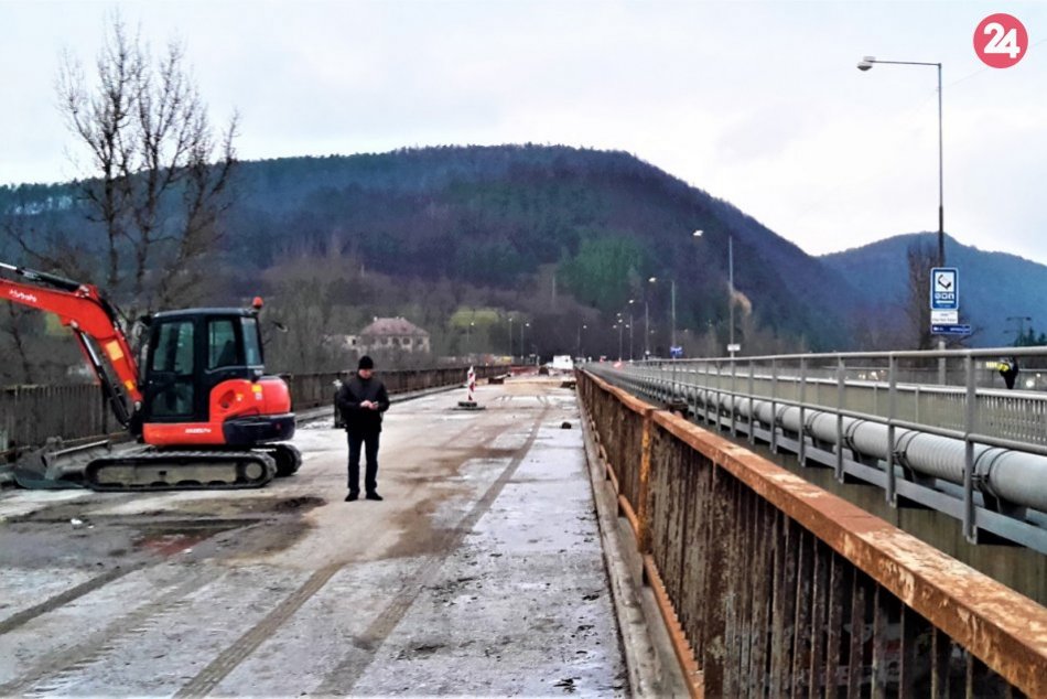Rekonštruckia Orlovského mosta v OBRAZOCH