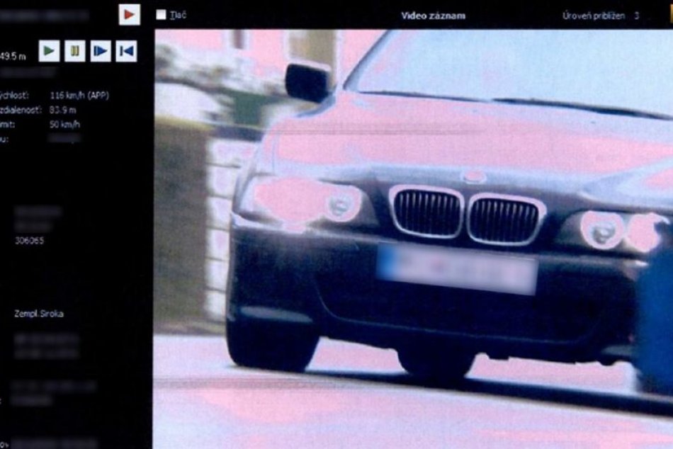Zemplínskou Širokou preletelo BMW nízko nad zemou