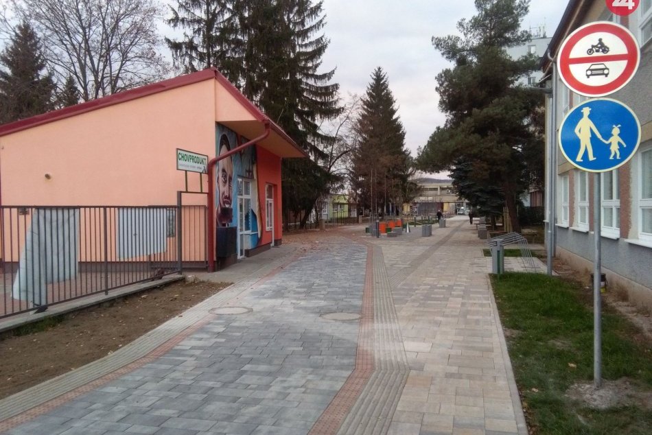 Modernú pešiu zónu vytvorili v uplynulých mesiacoch na Hrnčiarskej ulici