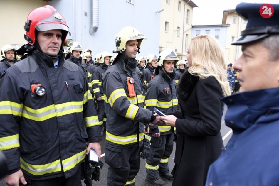 Ocenila zásah hasičov: Ministerka Denisa Saková v Prešove v OBRAZOCH