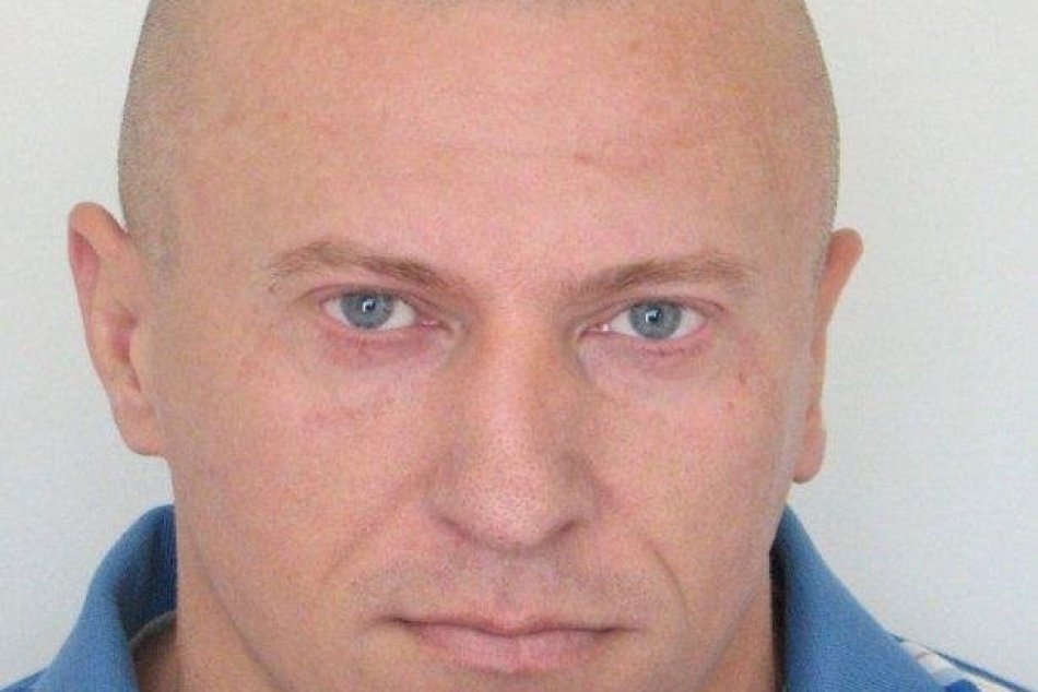 FOTO: Polícia pátra po po 44-ročnom Karolovi Titzem z Považskej Bystrice