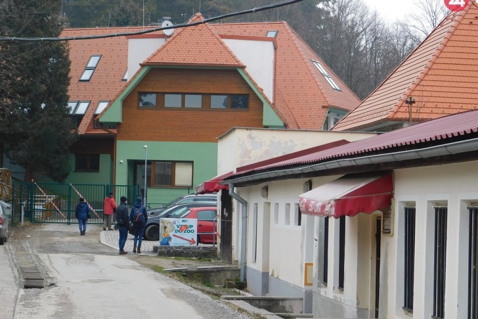 FOTO: ZOO v Bojniciach uzavreli kvôli výskytu vtáčej chrípky