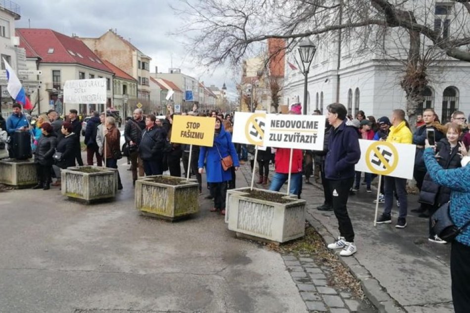 Protest proti ĽSNS v Trnave