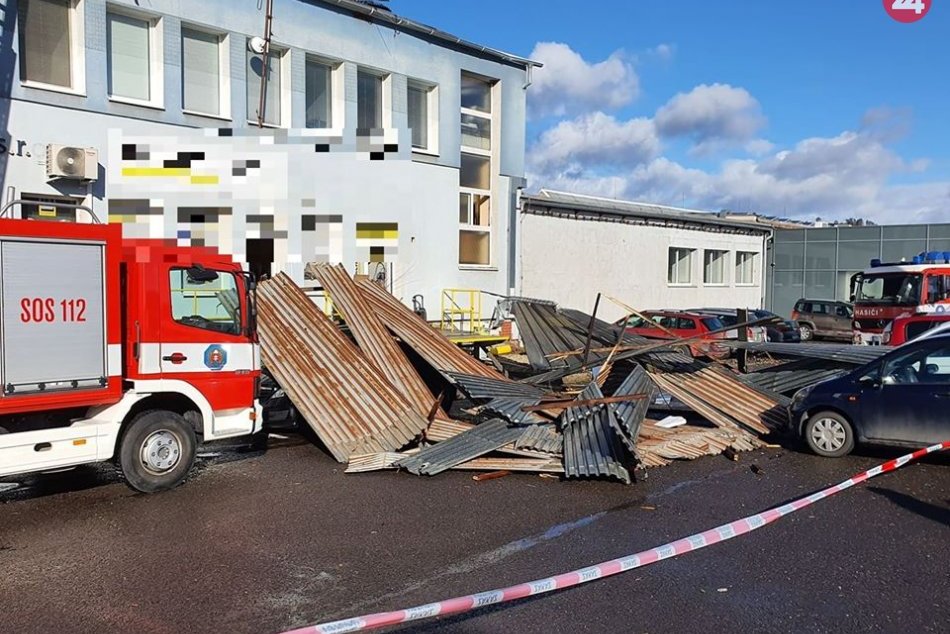 Policajné fotky zo Žiaru: Vietor ukázal svoju silu