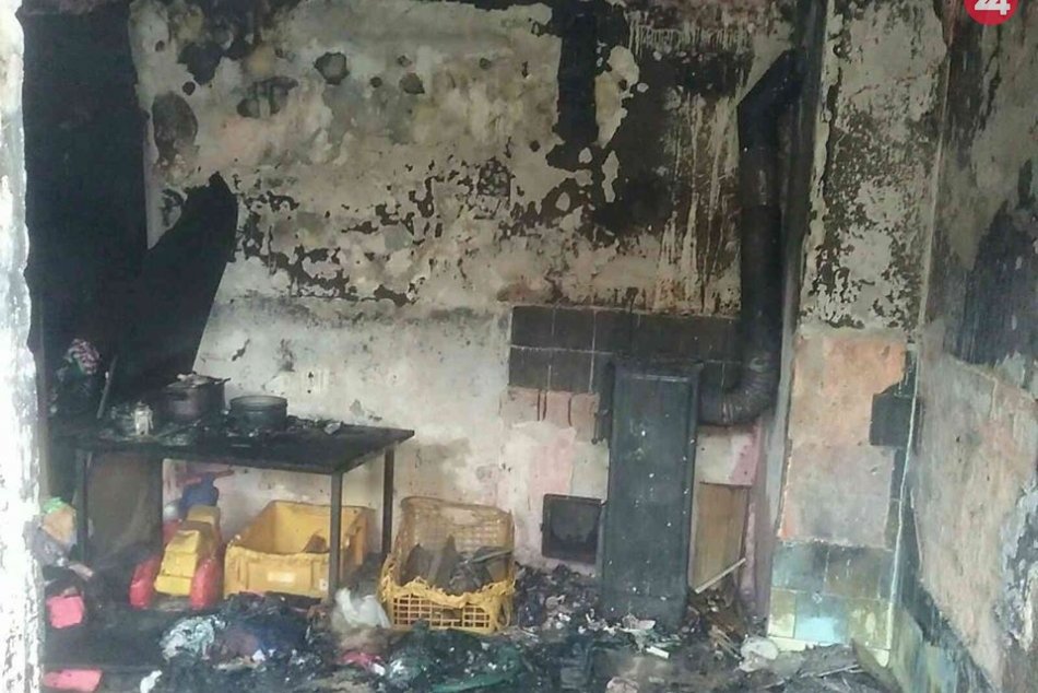 FOTO Z MIESTA tragickej udalosti: Požiar v Dobšinej si vyžiadal život troch detí