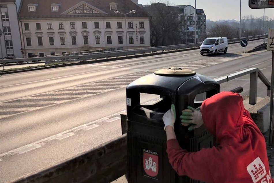 Dezinfekcia v Starom Meste v Bratislave