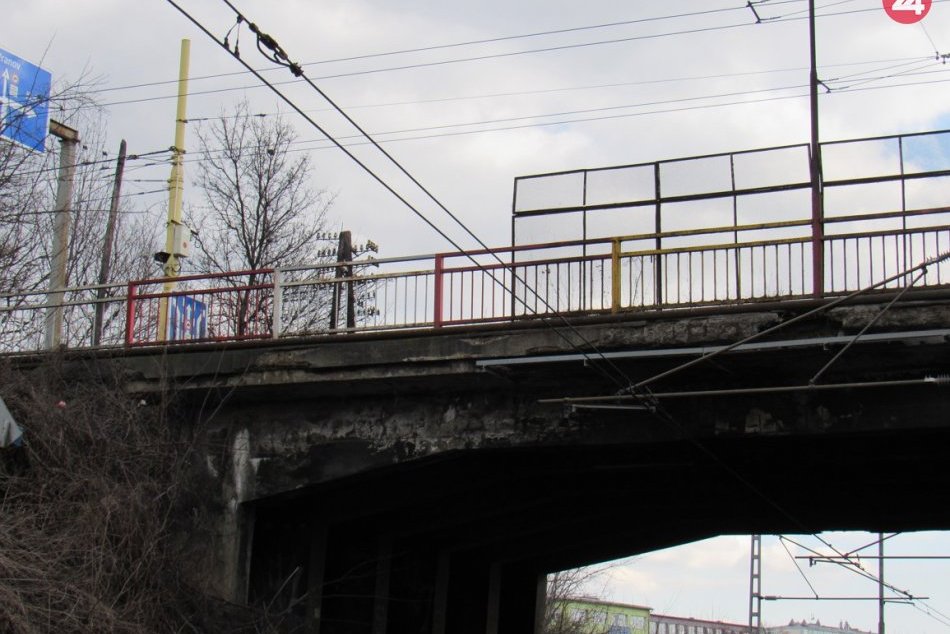 Obrazom: Problémový most na Škultétyho ulici v Prešove