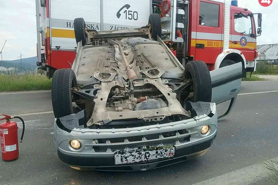 OBRAZOM: Zásahy hasičov v Trenčianskom kraji v júni